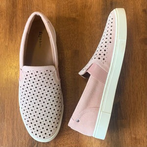 FRYE AND CO. Blush Pink Perforated Slip-On Sneakers